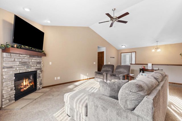 6441 Kingsview DRIVE, Mount Pleasant, WI 53406