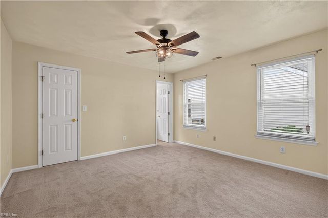 209 Rose Ash WAY, Chesapeake, VA 23320