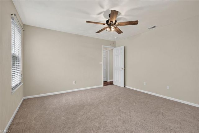 209 Rose Ash WAY, Chesapeake, VA 23320