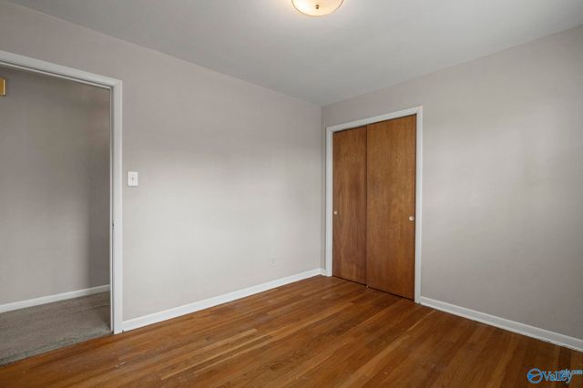 1702 E Stonehurst Drive, Huntsville, AL 35801