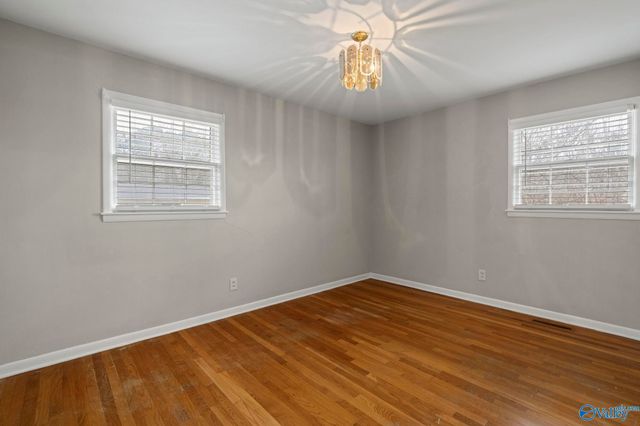 1702 E Stonehurst Drive, Huntsville, AL 35801