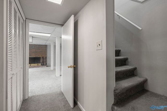 1702 E Stonehurst Drive, Huntsville, AL 35801