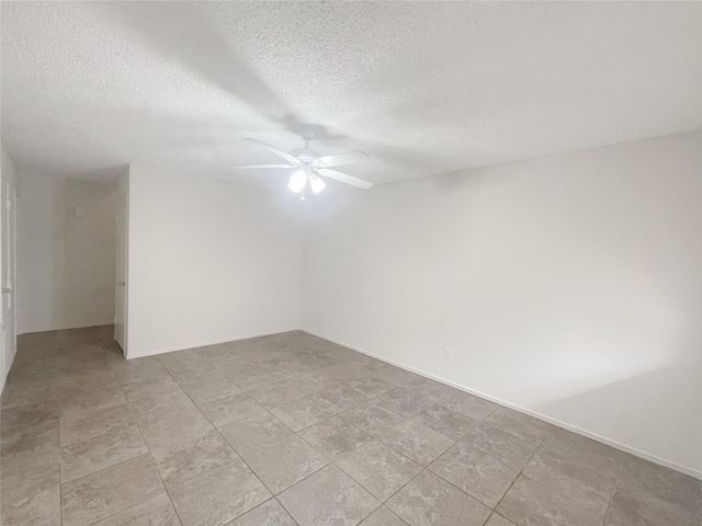 12023 Greenwood Forest Drive B, Houston, TX 77066