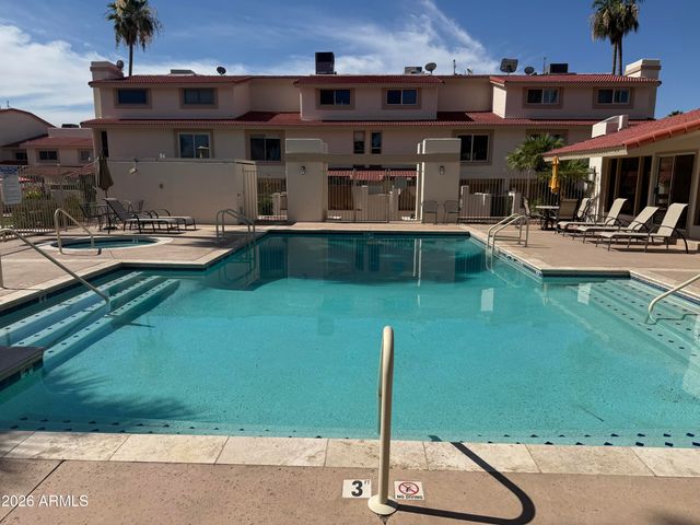 7921 E SAN MIGUEL Avenue 8, Scottsdale, AZ 85250