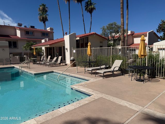 7921 E SAN MIGUEL Avenue 8, Scottsdale, AZ 85250