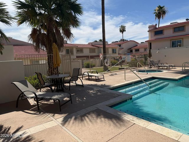 7921 E SAN MIGUEL Avenue 8, Scottsdale, AZ 85250