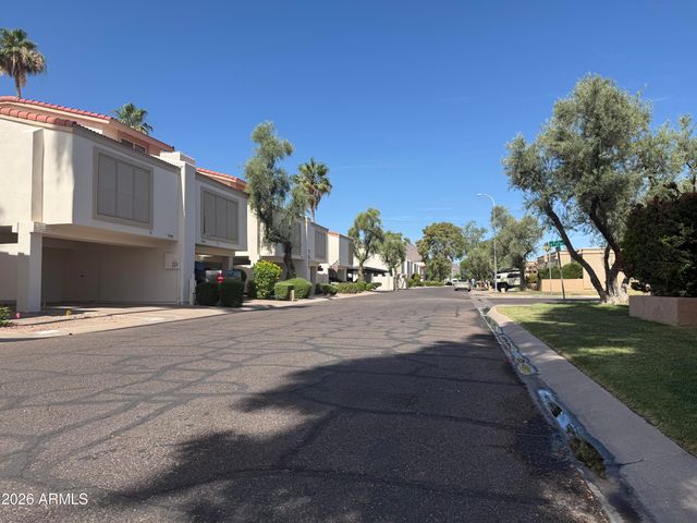7921 E SAN MIGUEL Avenue 8, Scottsdale, AZ 85250