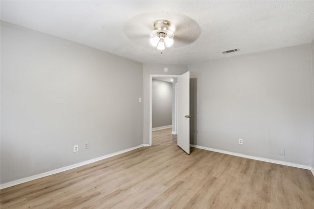 4919 Hickorygate Drive, Spring, TX 77373