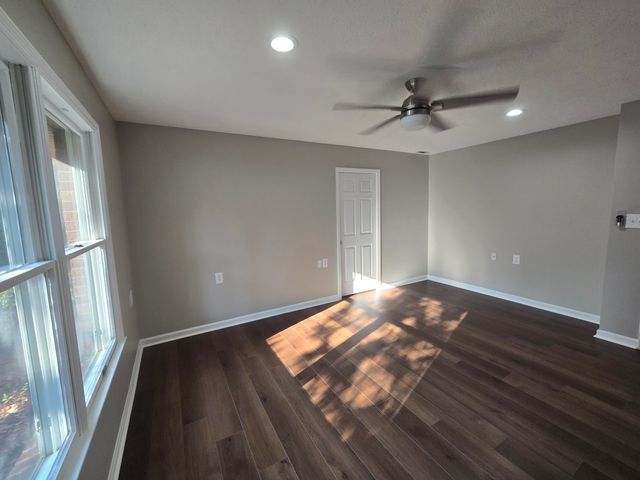 805 Oak Place, Aiken, SC 29801