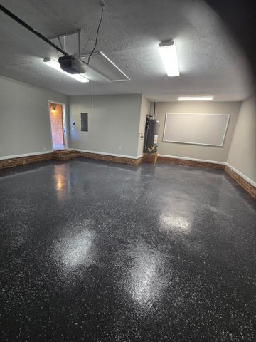 805 Oak Place, Aiken, SC 29801