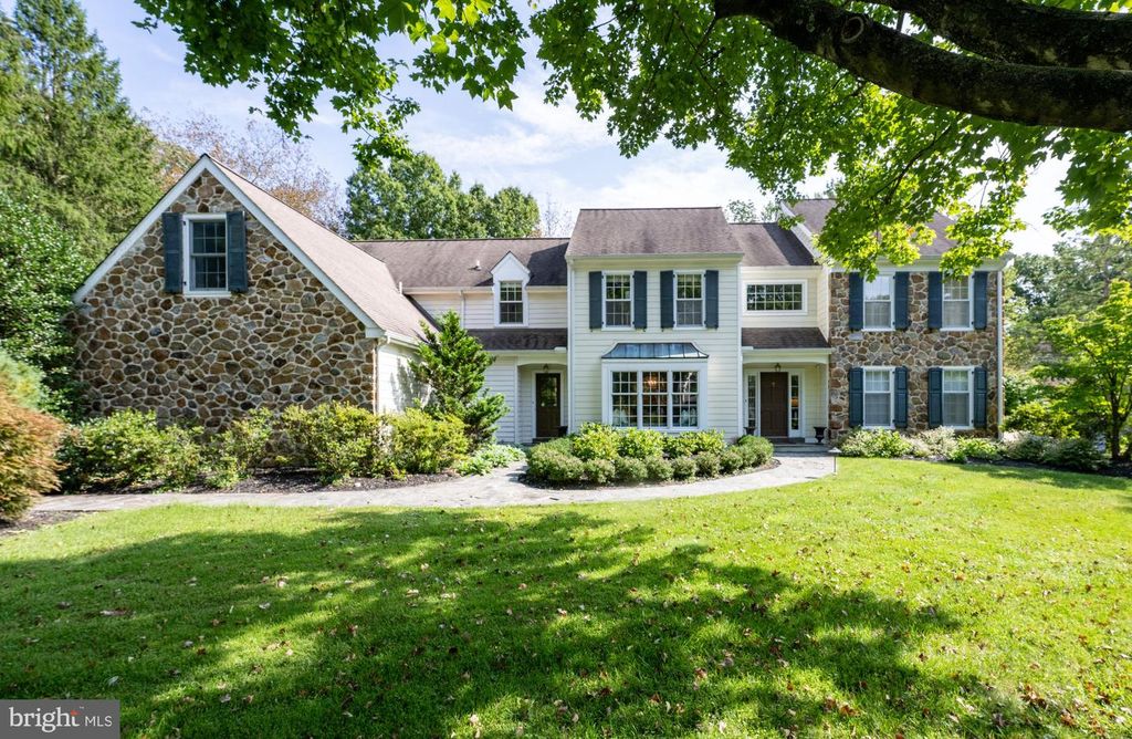 404 CHESTER RD, DEVON, PA 19333 — exterior