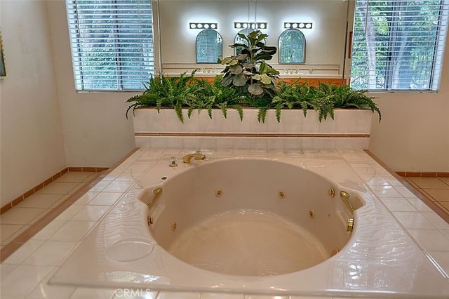 10162 Knuth Circle, Villa Park, CA 92861