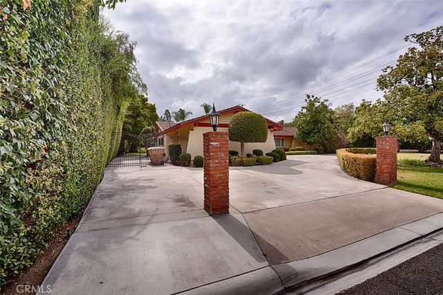 10162 Knuth Circle, Villa Park, CA 92861