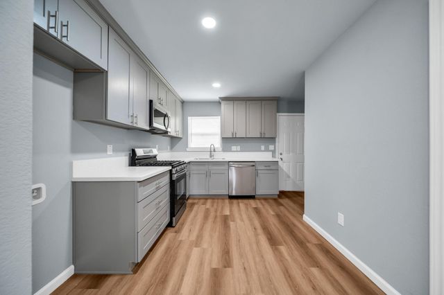 5822 Beldart Street, Houston, TX 77033