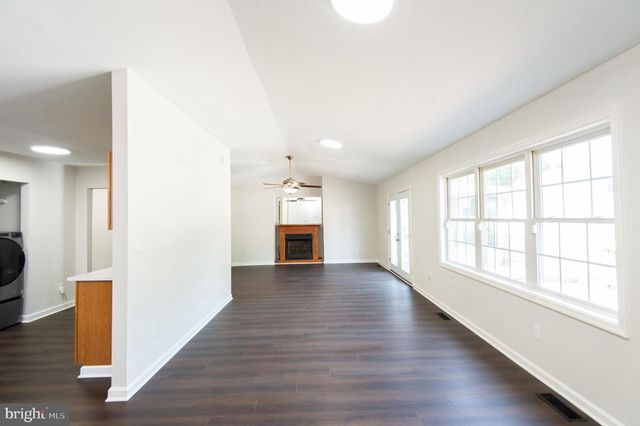103 GOVERNORS AVE, Laurel, DE 19956