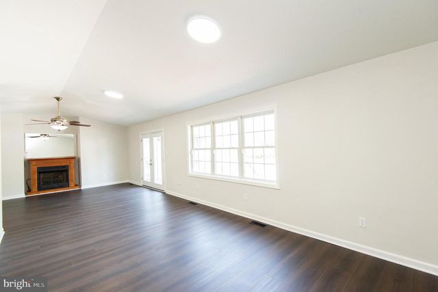 103 GOVERNORS AVE, Laurel, DE 19956