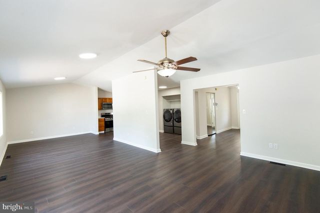 103 GOVERNORS AVE, Laurel, DE 19956