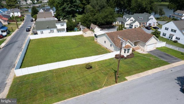 103 GOVERNORS AVE, Laurel, DE 19956