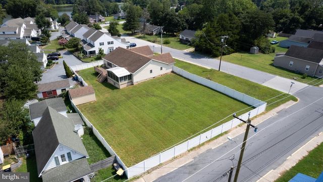 103 GOVERNORS AVE, Laurel, DE 19956