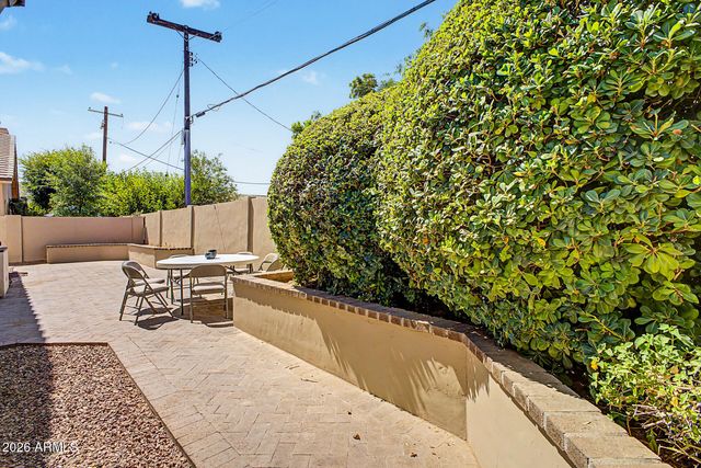 808 W CITRUS Way, Phoenix, AZ 85013