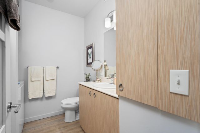 918 W Front Street, Traverse City, MI 49684