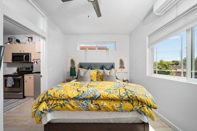 918 W Front Street, Traverse City, MI 49684