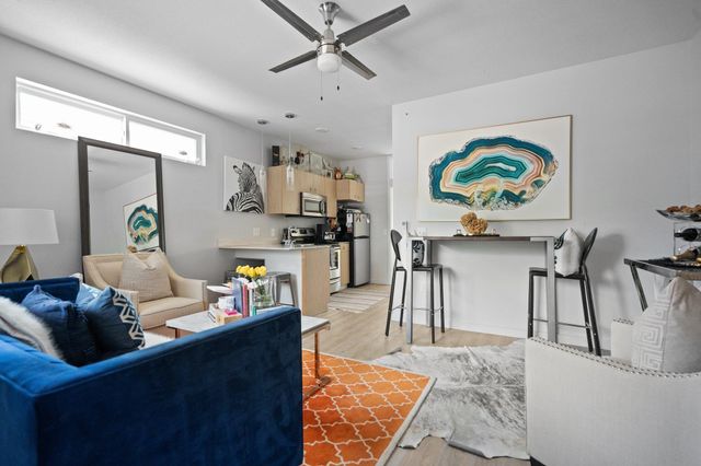 918 W Front Street, Traverse City, MI 49684