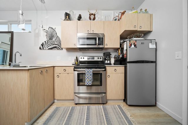 918 W Front Street, Traverse City, MI 49684