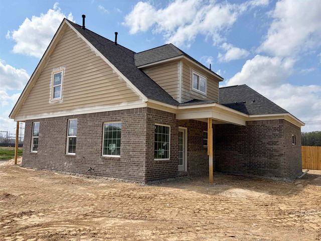 9756 N BLOOMINGTON CIR, Unincorporated, TN 38018