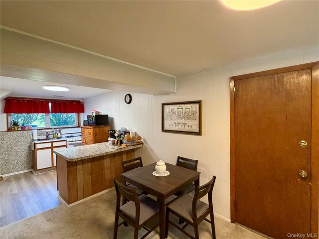 16 Sparkill Avenue, Tappan, NY 10983