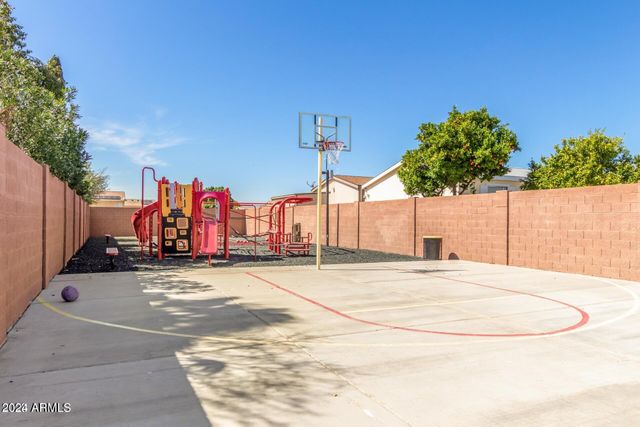 2131 E Union Hills Drive M1, Phoenix, AZ 85024