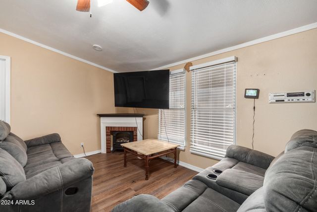 2131 E Union Hills Drive M1, Phoenix, AZ 85024