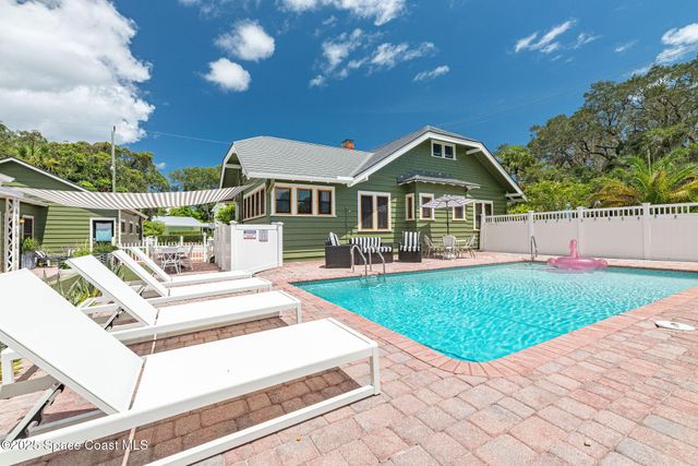 1296 Highland Avenue, Melbourne, FL 32935