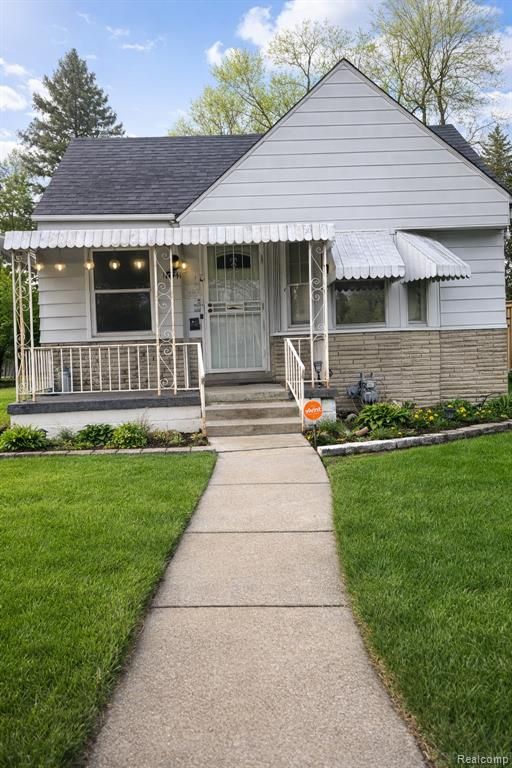 16241 E State Fair Street, Detroit, MI 48205