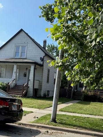 24 E 137th Street, Riverdale, IL 60827