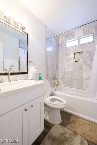 1725 Duarte Drive, Henderson, NV 89014