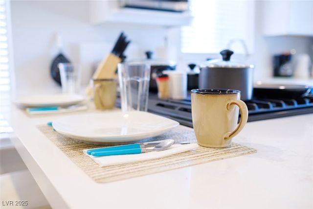 1725 Duarte Drive, Henderson, NV 89014