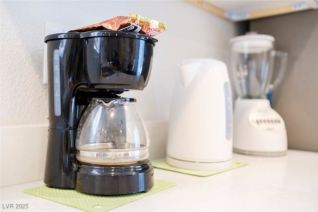 1725 Duarte Drive, Henderson, NV 89014