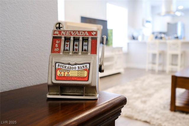 1725 Duarte Drive, Henderson, NV 89014