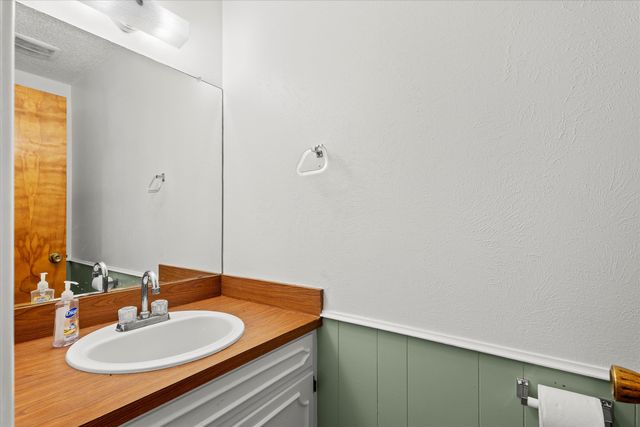 1903 County Rd 305, Brownfield, TX 79316