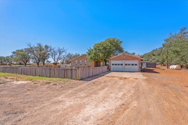 1903 County Rd 305, Brownfield, TX 79316