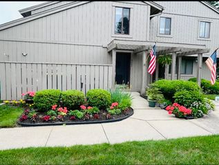 6264 Greenview Place, Bay City, MI 48706