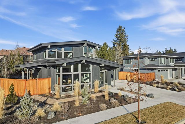 3446 NW Jackwood Place, Bend, OR 97703