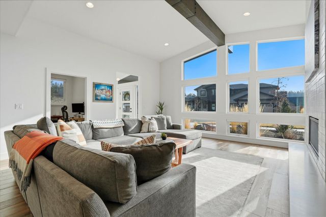 3446 NW Jackwood Place, Bend, OR 97703