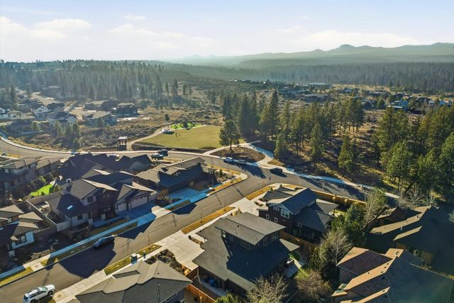 3446 NW Jackwood Place, Bend, OR 97703