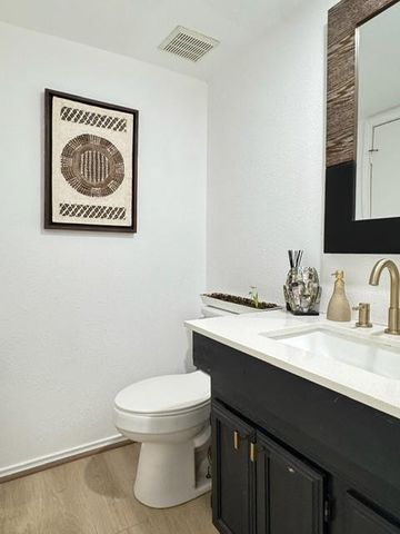 11711 Memorial Drive 251, Houston, TX 77024