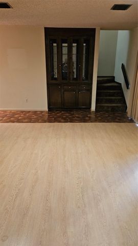 5607 Innsbruck Street, Bellaire, TX 77401