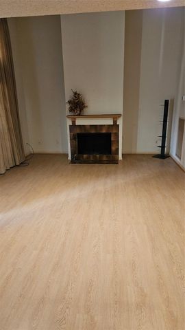 5607 Innsbruck Street, Bellaire, TX 77401