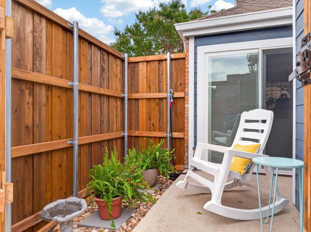 10923 Gable Circle, Dallas, TX 75229