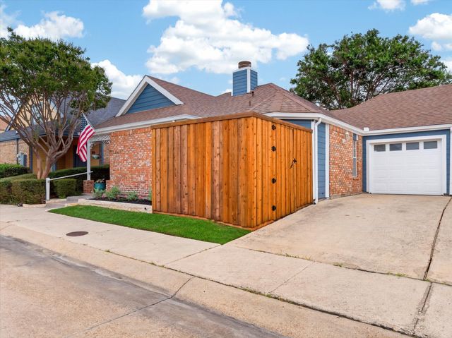 10923 Gable Circle, Dallas, TX 75229